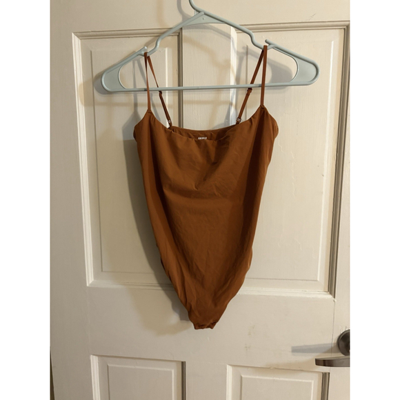 Skims Fits Everybody Cami Bodysuit M Burnt Orange Copper Adjustable Straps - Picture 1 of 5